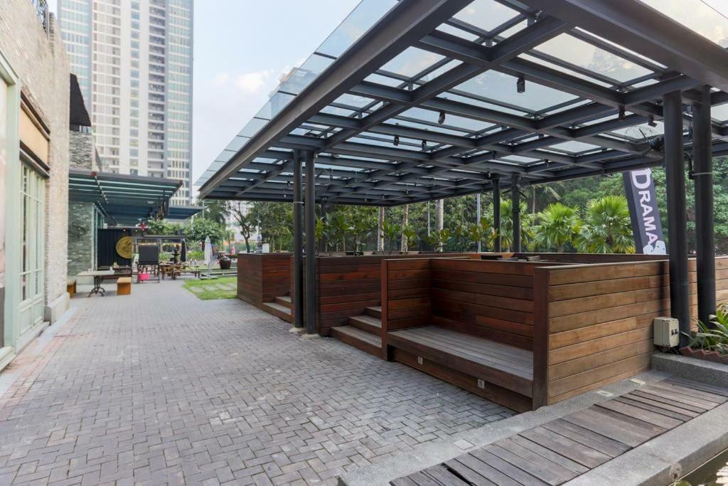 Five Studio - Empire Damansara Petaling Jaya Exterior photo