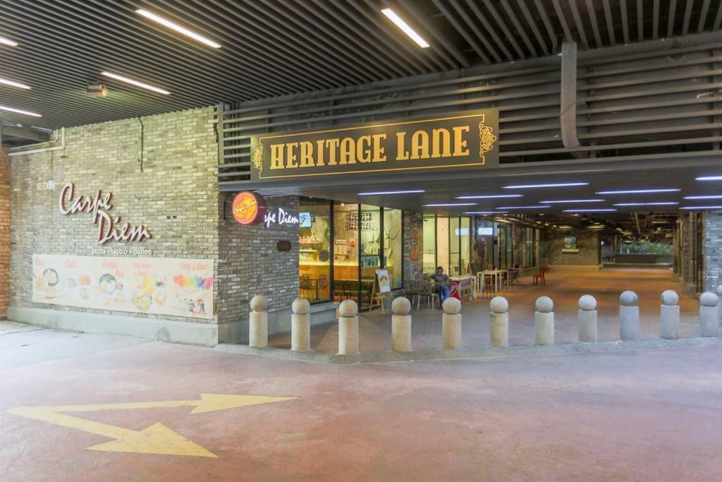 Five Studio - Empire Damansara Petaling Jaya Exterior photo