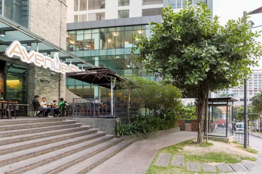 Five Studio - Empire Damansara Petaling Jaya Exterior photo